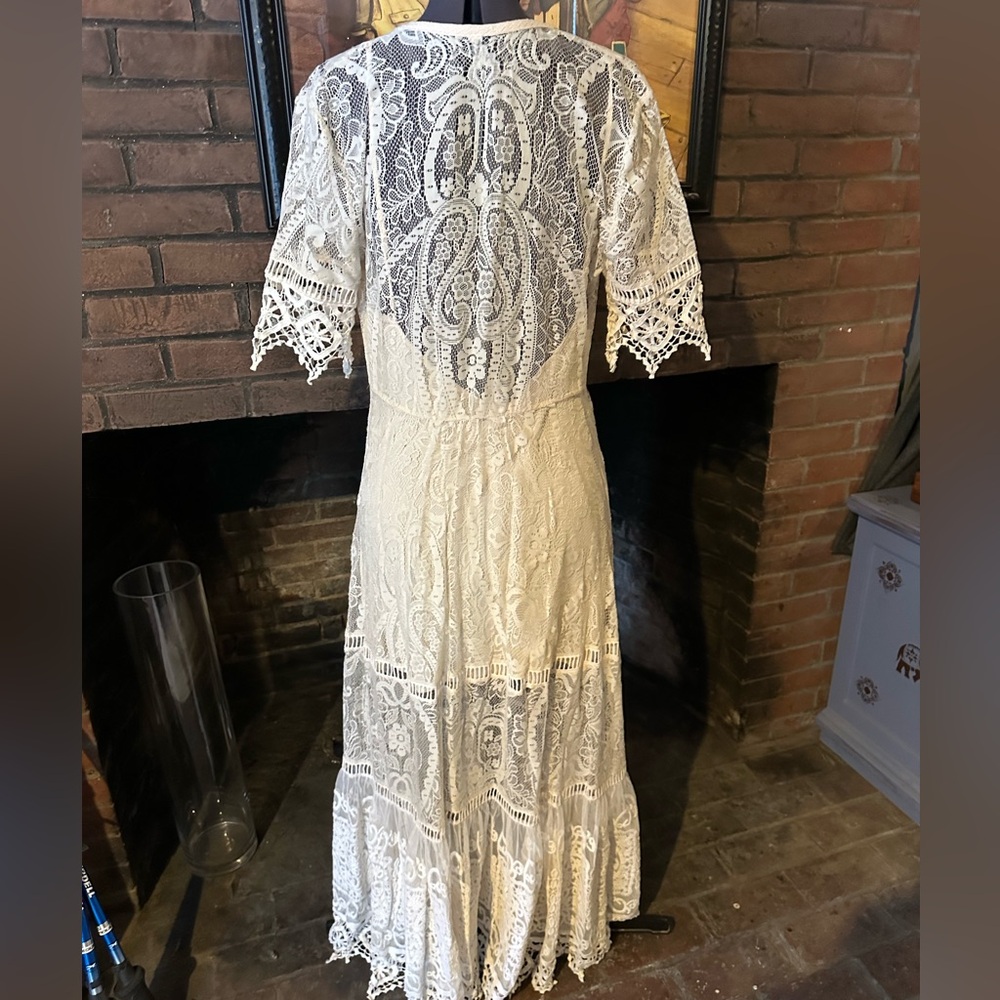 Spell & the Gypsy Rhiannon gown M white bridal?! - Picture 6 of 16